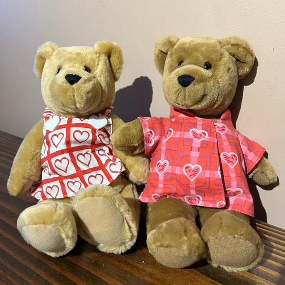 HALLMARK VINTAGE John Lennon All You Need is Love Kiss Kiss Teddy BEAR TOY 1967 - Picture 1 of 4